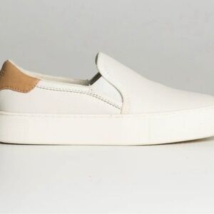 ✅NEW “UGG” W Cas Full Leather Slip-On Shoe Flats